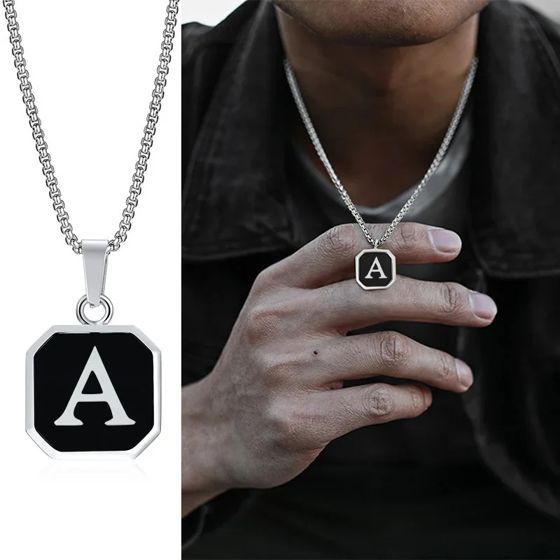 Colar Masculino com Pingente de Letra Inicial em Aço Inoxidável - Image 5