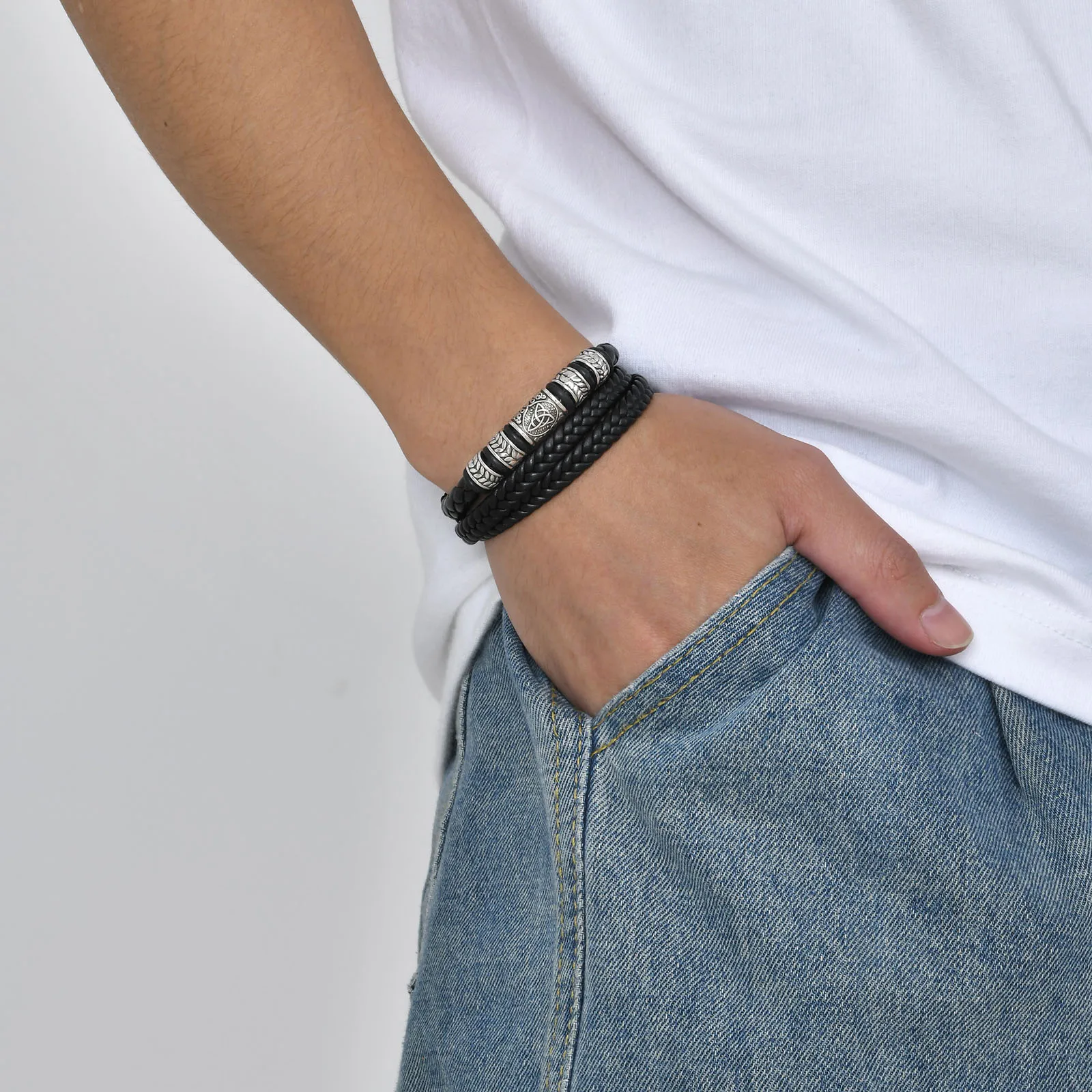 Pulseira Masculina de Couro e Aço Lukz - Image 3